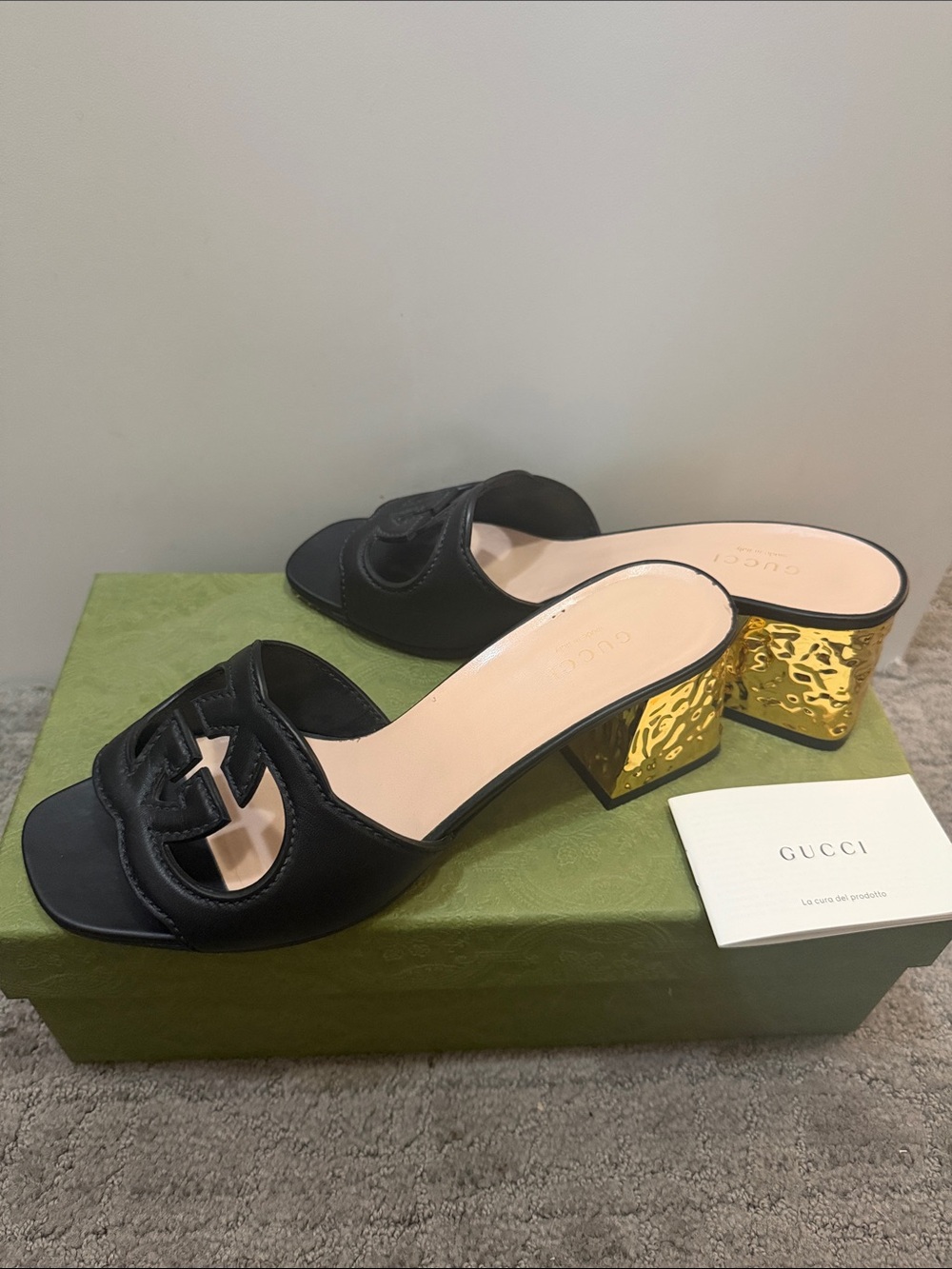 Gucci Black Leather Open-Toe Mules with Gold Sculpted Block Heel